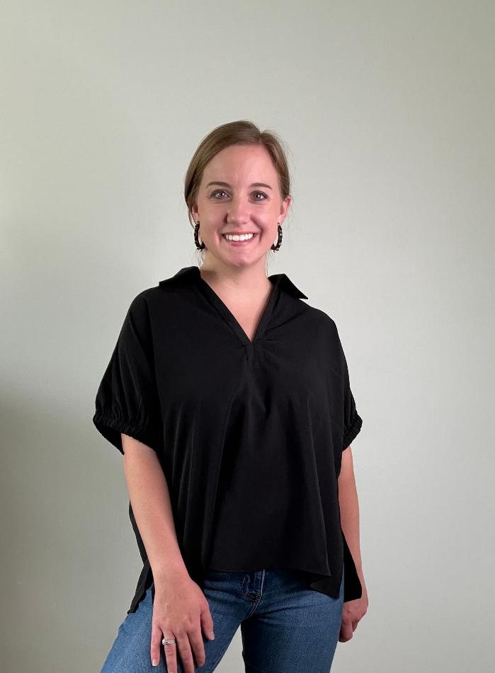 Black Solid Short Sleeve V-neck Collar Side Slit Hem Top